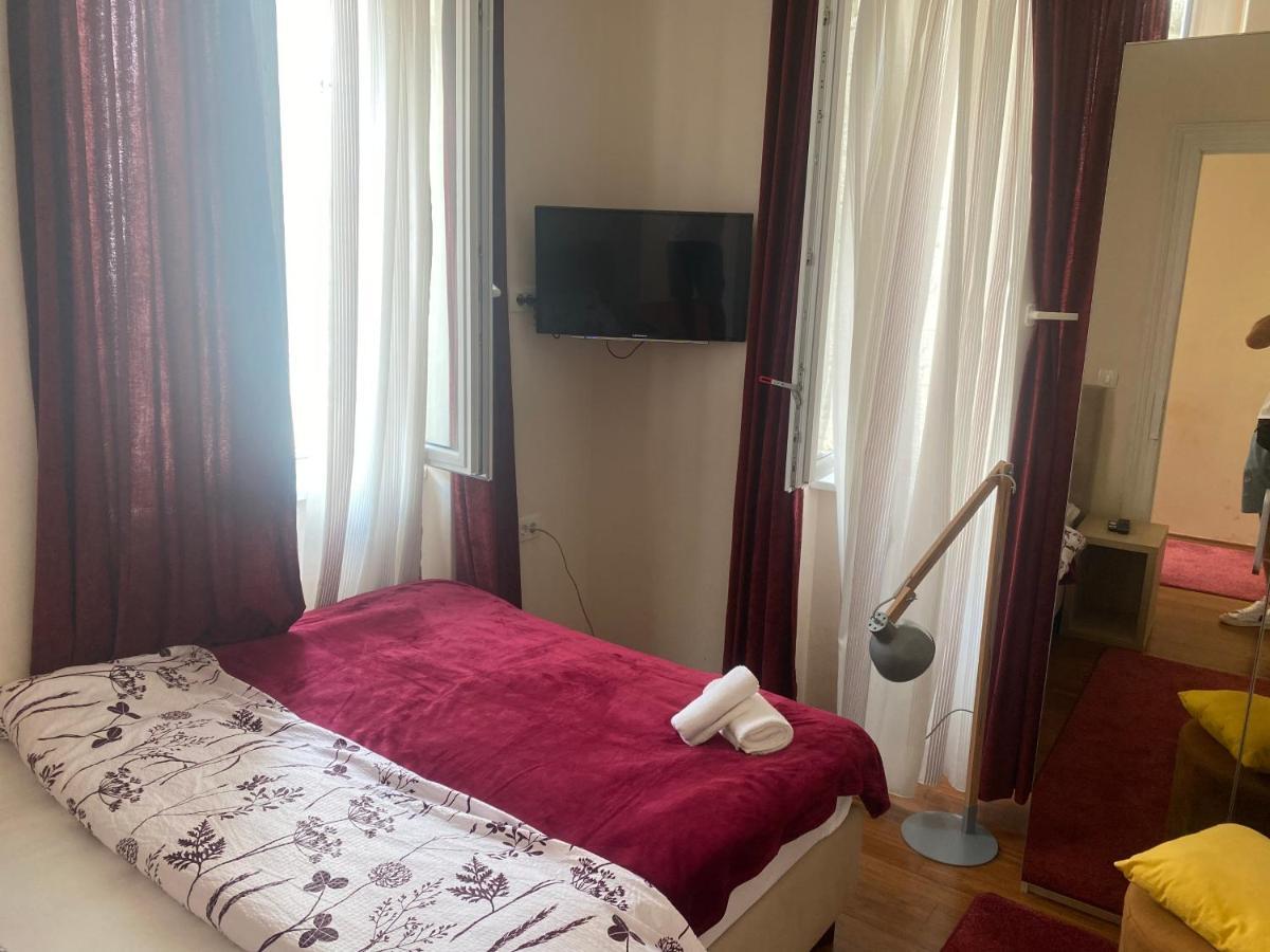 Old Town Borgo Luxury Apartment Сплит Екстериор снимка
